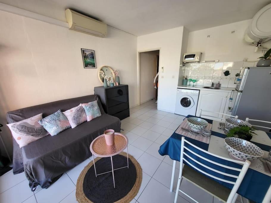 Appartement Cap D'Агде Екстериор снимка